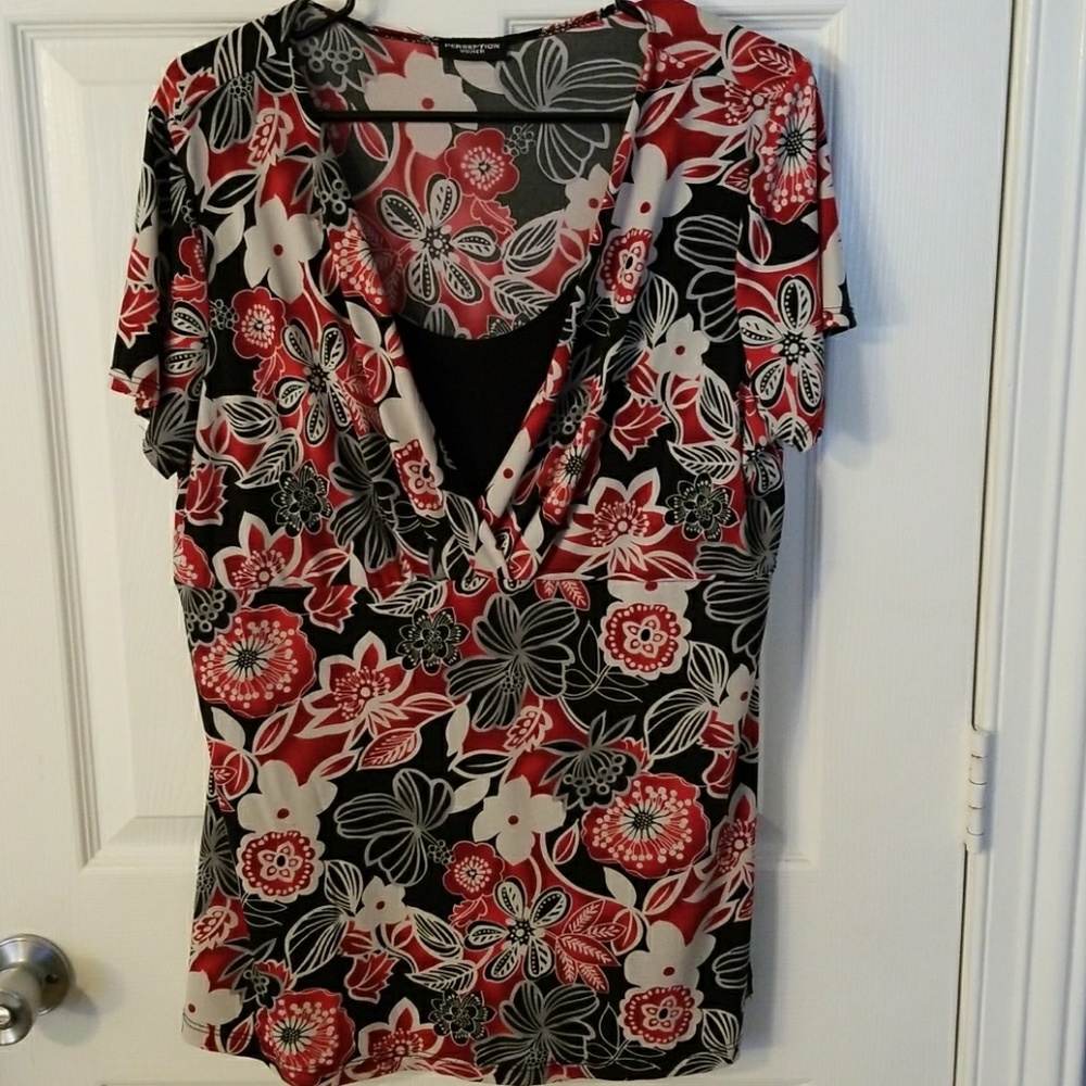 Flowered Pull-Over Top